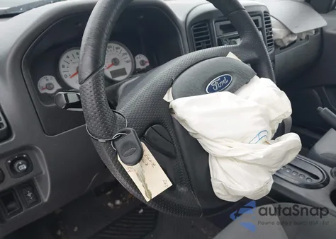 2006 Ford Escape Xls/Xls Manual из США, поврежденный, VIN 1FMYU02Z16KB58567